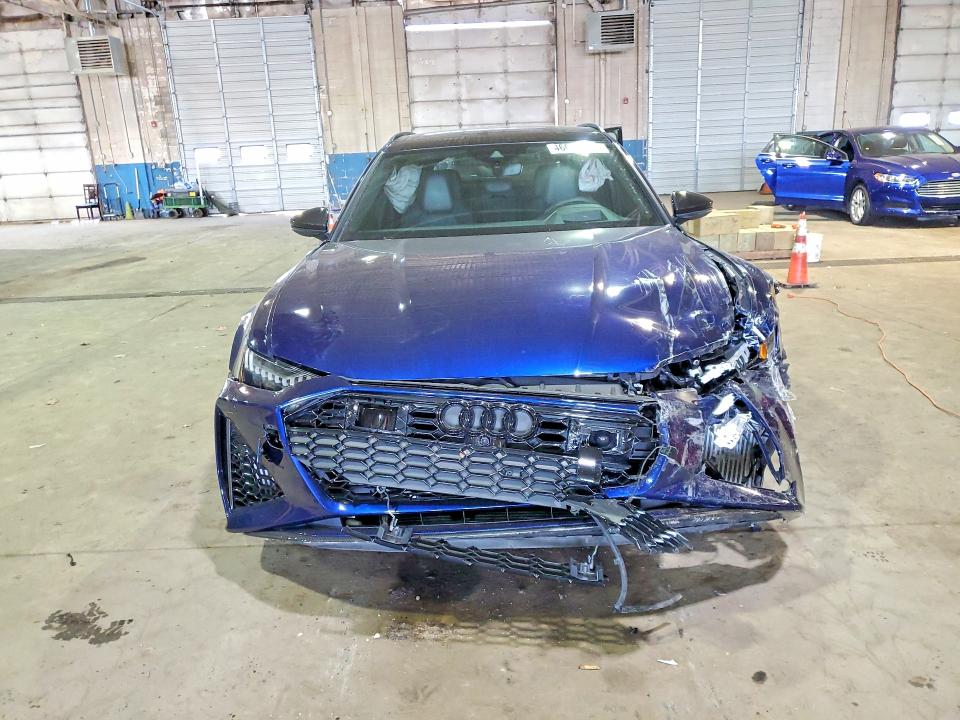 46674606 :رقم المزاد ، WUA1CBF27MN901796 vin ، 2021 Audi Rs6 مزاد بيع