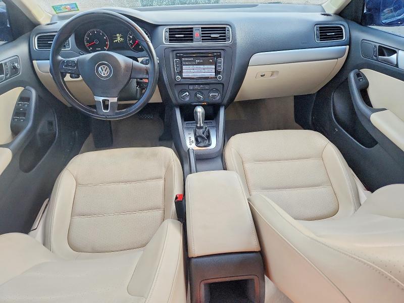 41868916 :رقم المزاد ، 3VWDP7AJ6DM284702 vin ، 2013 Volkswagen Jetta مزاد بيع