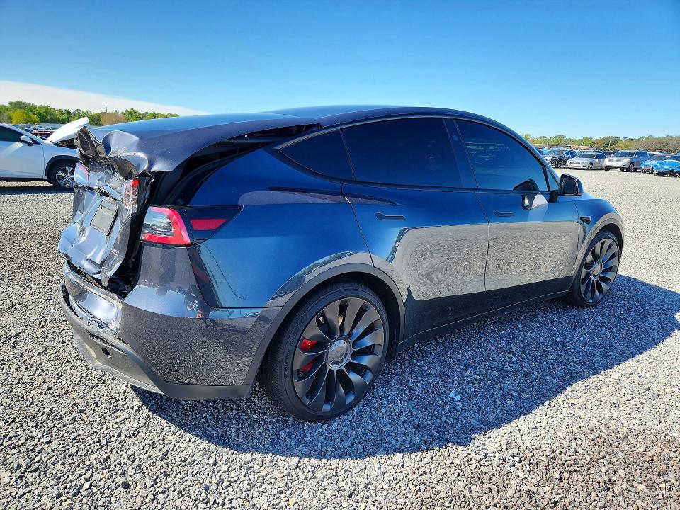 Продажа на аукционе авто 2025 Tesla Model Y, vin: 7SAYGDEF0SA362644, номер лота: 46437556