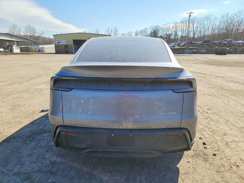 2026 Tesla Model Y მანქანა იყიდება აუქციონზე, vin: 7SAYGDEE7TF570418, აუქციონის ნომერი: 46642466
