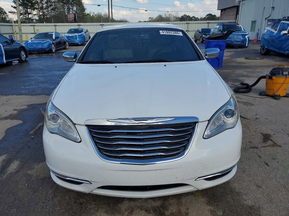 Auction sale of the 2012 Chrysler 200, vin: 1C3BCBFGXCN178641, lot number: 41802386