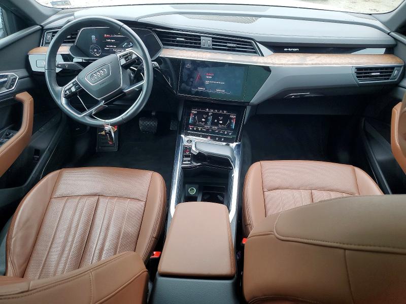 78952315 :رقم المزاد ، WA1LAAGE8NB012291 vin ، 2022 Audi E-tron مزاد بيع