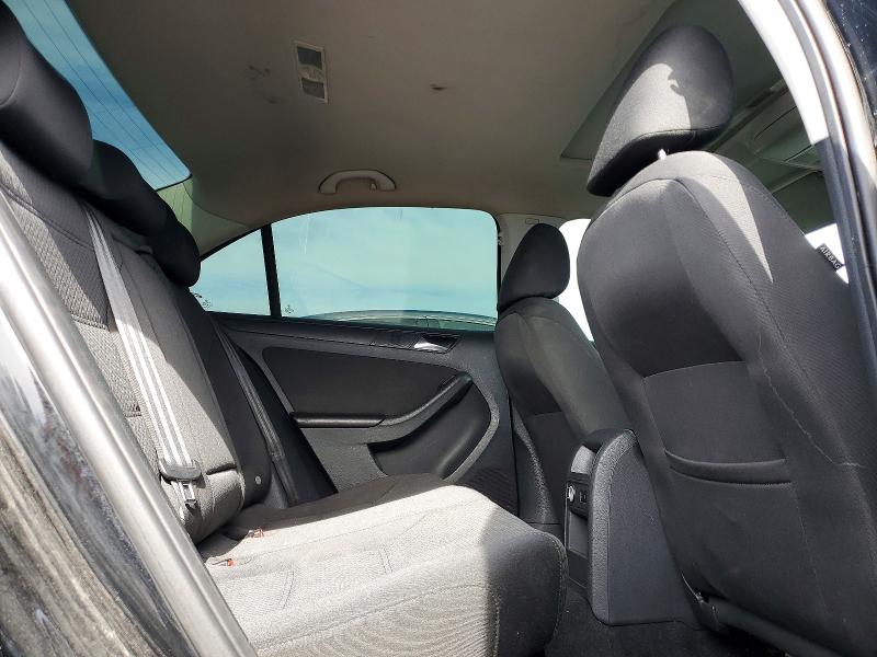 41979866 :رقم المزاد ، 3VWDX7AJ6DM397646 vin ، 2013 Volkswagen Jetta مزاد بيع