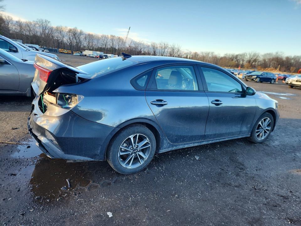 Продажа на аукционе авто 2023 Kia Forte, vin: 3KPF24AD0PE680206, номер лота: 45593676