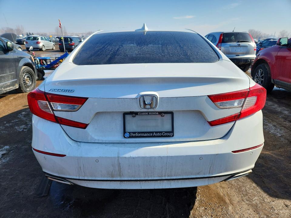 79620125 :رقم المزاد ، 1HGCV1F90JA807464 vin ، 2018 Honda Accord مزاد بيع