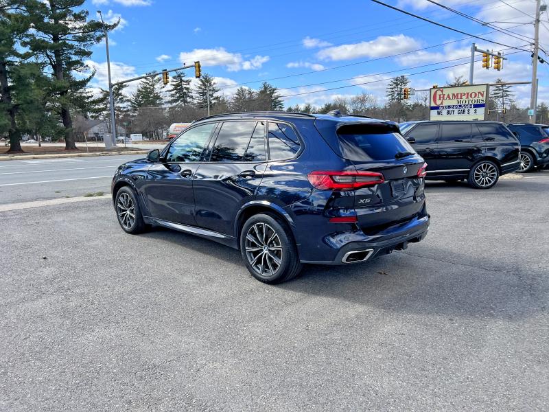 46942526 :رقم المزاد ، 5UXJU2C51KLN64669 vin ، 2019 Bmw X5 مزاد بيع