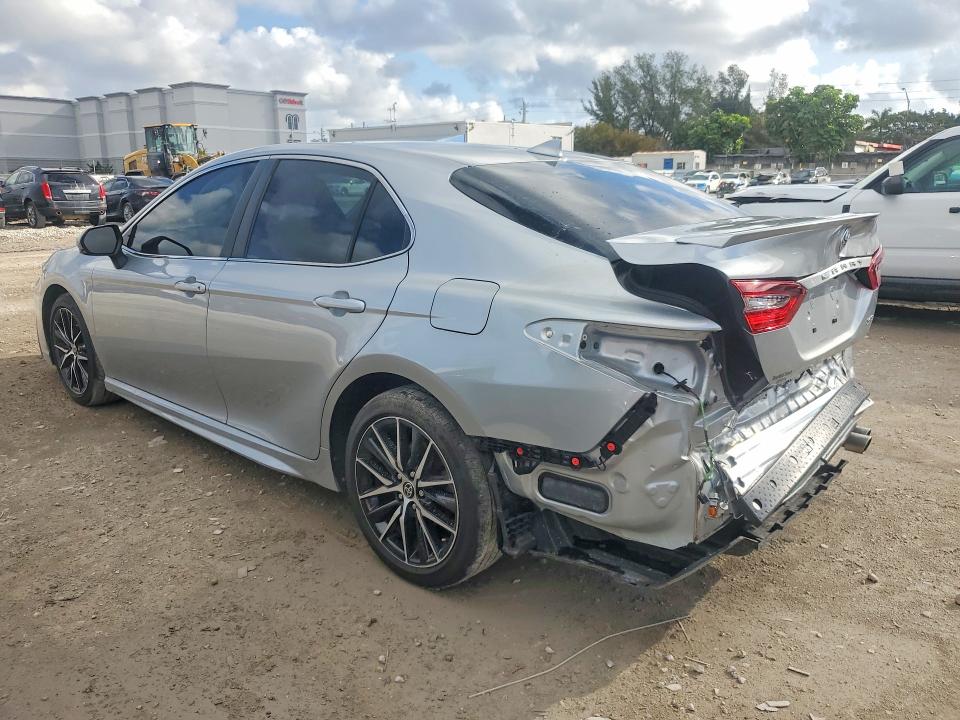 Продажа на аукционе авто 2023 Toyota Camry, vin: 4T1G11AK7PU117929, номер лота: 79359835