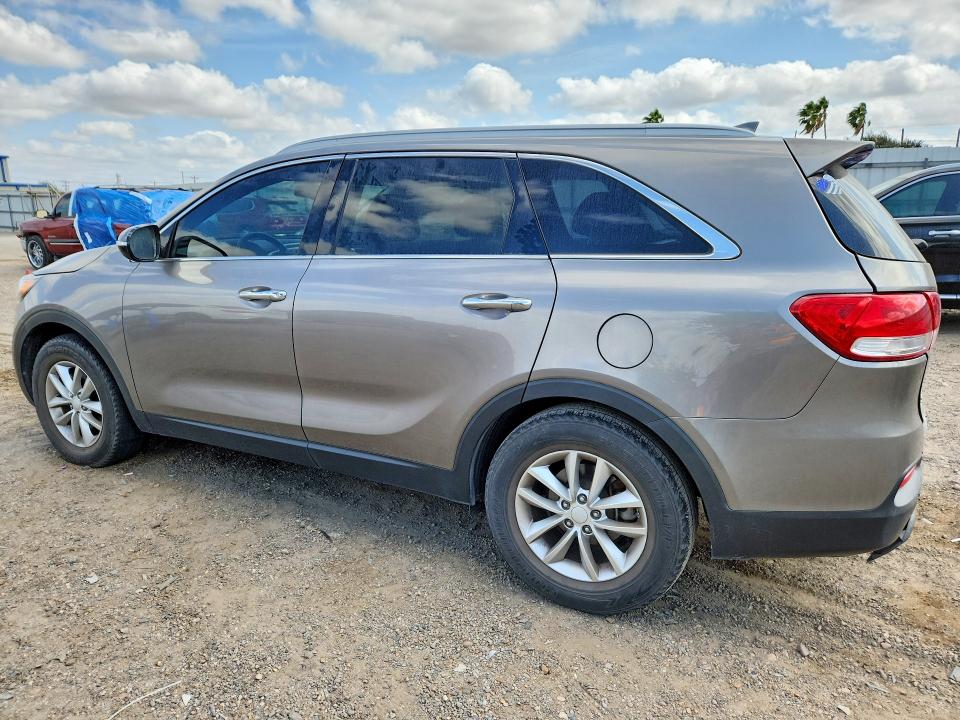 2016 Kia Sorento მანქანა იყიდება აუქციონზე, vin: 5XYPG4A36GG075994, აუქციონის ნომერი: 41612766