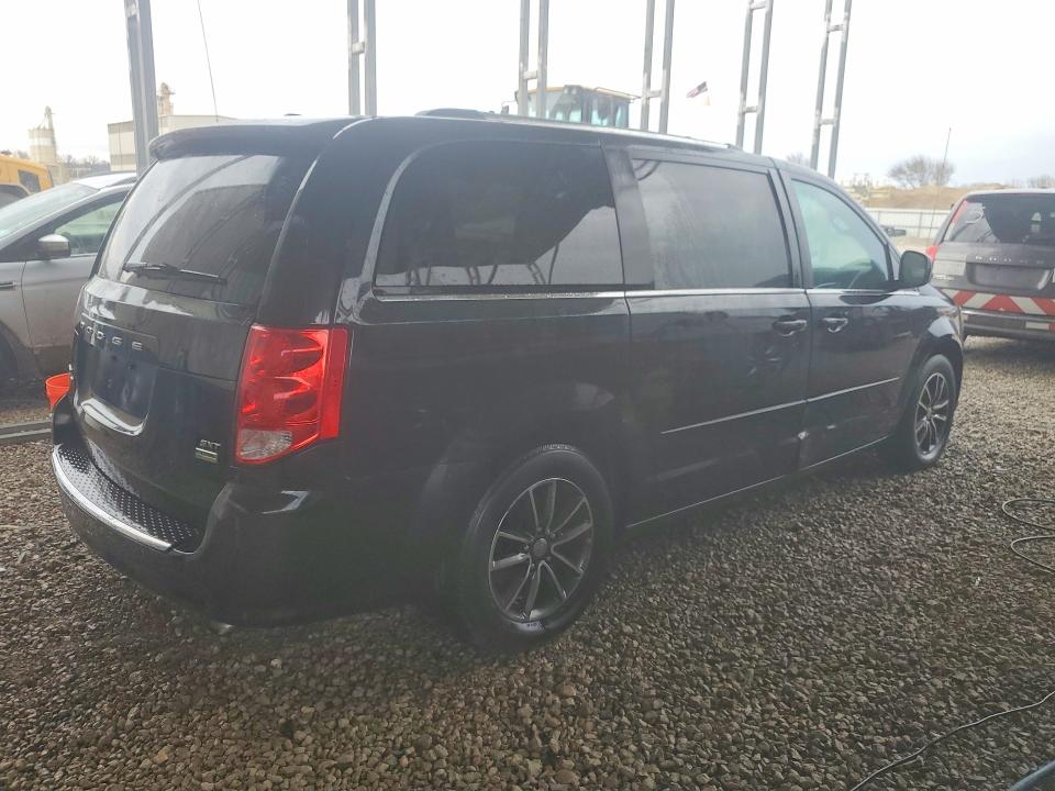 41873556 :رقم المزاد ، 2C4RDGCG9HR692418 vin ، 2017 Dodge Grand Caravan مزاد بيع