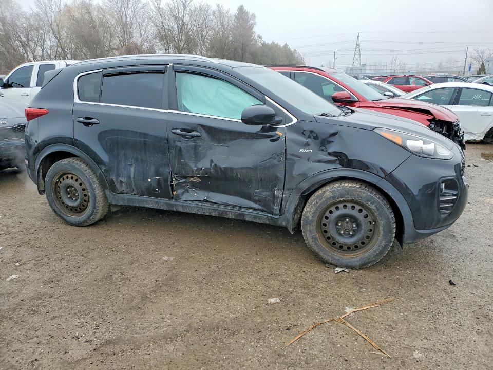 Продажа на аукционе авто 2018 Kia Sportage, vin: KNDPMCAC9J7452079, номер лота: 79544155