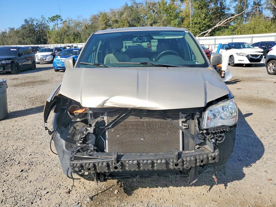 2016 Chrysler Town & Country მანქანა იყიდება აუქციონზე, vin: 2C4RC1BG4GR222927, აუქციონის ნომერი: 79300745