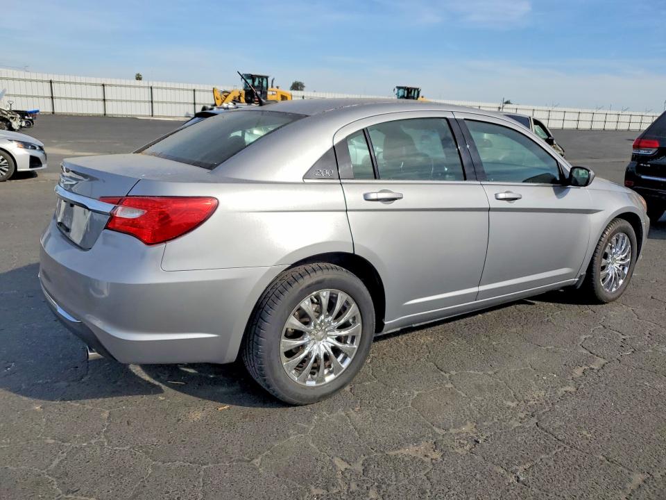 47803736 :رقم المزاد ، 1C3CCBAB6EN123199 vin ، 2014 Chrysler 200 مزاد بيع