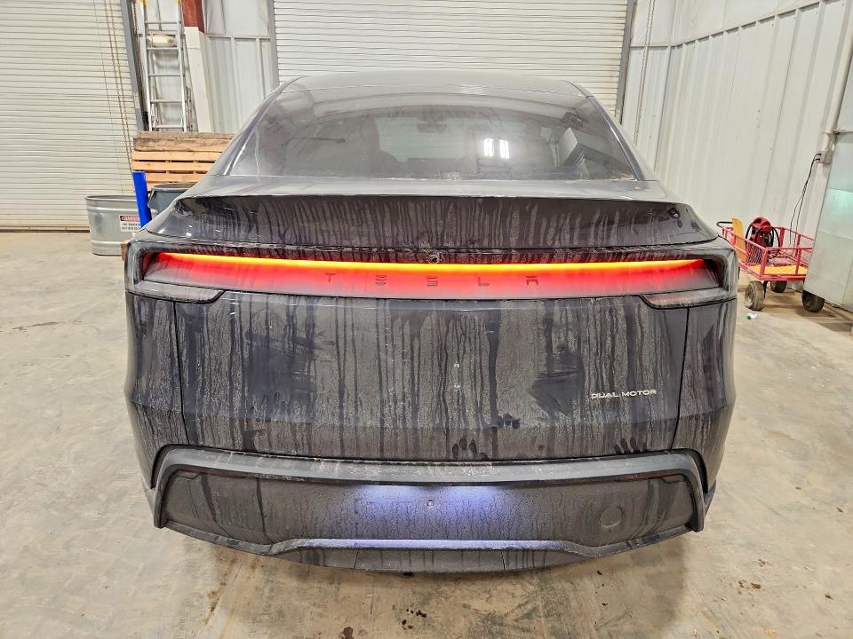 2026 Tesla Model Y მანქანა იყიდება აუქციონზე, vin: 7SAYGDEE2TA605279, აუქციონის ნომერი: 48092176
