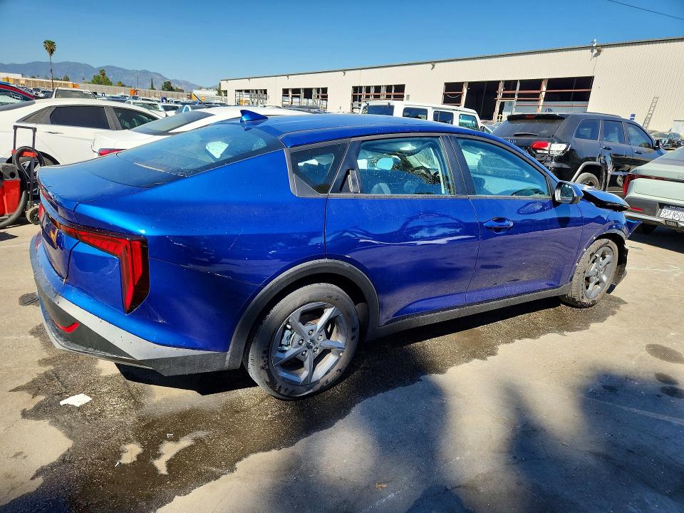 79518735 :رقم المزاد ، 3KPFU4DE6SE130113 vin ، 2025 Kia K4 مزاد بيع