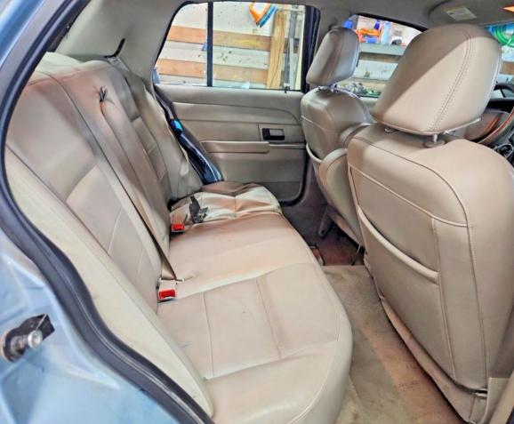 2008 Ford Crown Victoria მანქანა იყიდება აუქციონზე, vin: 2FAFP74V08X121358, აუქციონის ნომერი: 45995726
