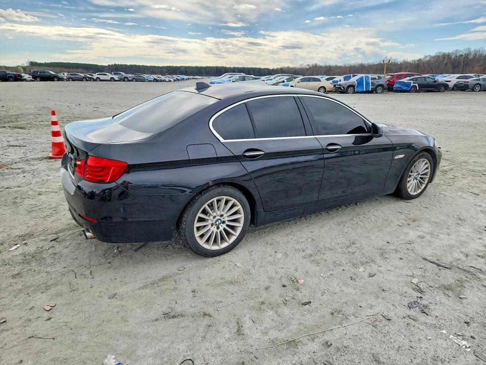 45675966 :رقم المزاد ، WBAFR7C59BC601972 vin ، 2011 Bmw 535 مزاد بيع