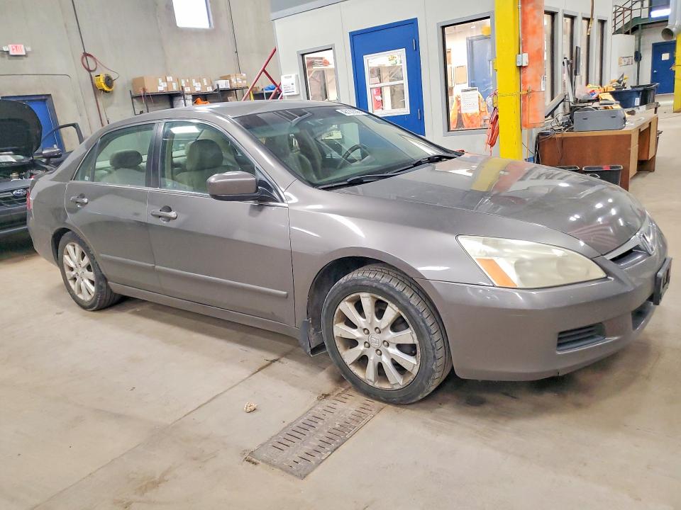 48130806 :رقم المزاد ، 1HGCM66536A000764 vin ، 2006 Hond Accord مزاد بيع