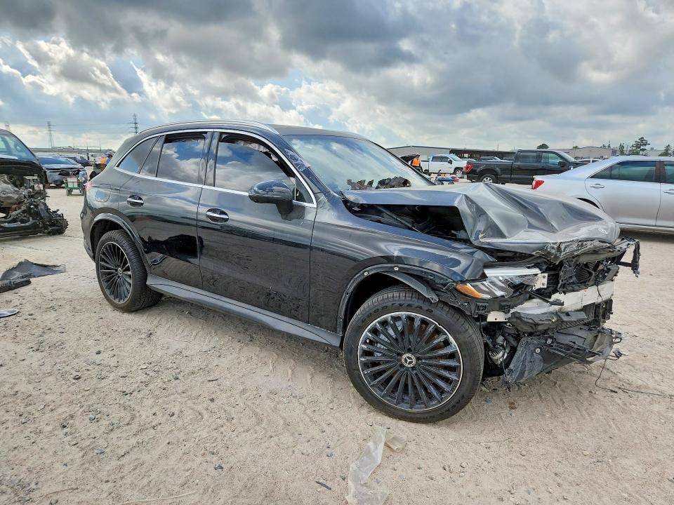 48253586 :رقم المزاد ، W1NKM4HB6RF081969 vin ، 2024 Mercedes-benz Glc مزاد بيع
