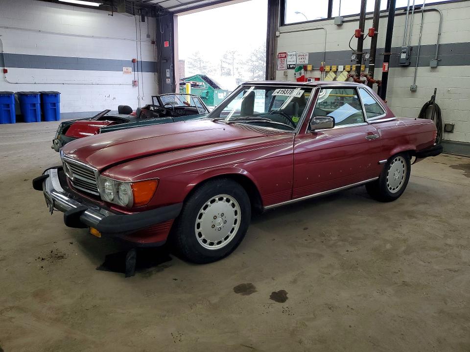 41937846 :رقم المزاد ، WDBBA48D5KA095963 vin ، 1989 Mercedes Benz 560 مزاد بيع