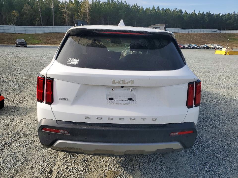 Продажа на аукционе авто 2022 Kia Sorento, vin: 5XYRKDLF5NG075223, номер лота: 47811816