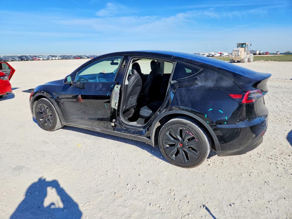 Продаж на аукціоні авто 2023 Tesla Model Y, vin: 7SAYGDEE6PA065294, номер лоту: 41666476