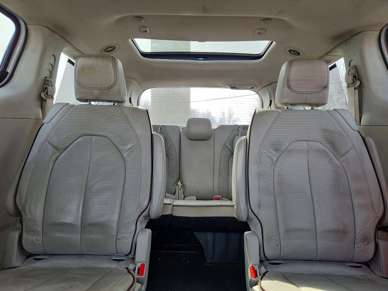 47841426 :رقم المزاد ، 2C4RC1GG1HR670696 vin ، 2017 Chrysler Pacifica مزاد بيع