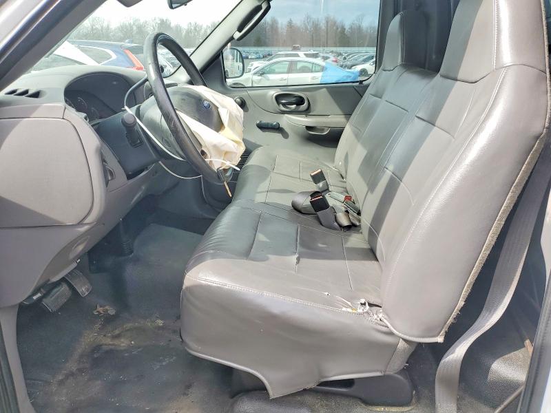 2004 Ford F-150 Heritage მანქანა იყიდება აუქციონზე, vin: 2FTRF17204CA84564, აუქციონის ნომერი: 46724726