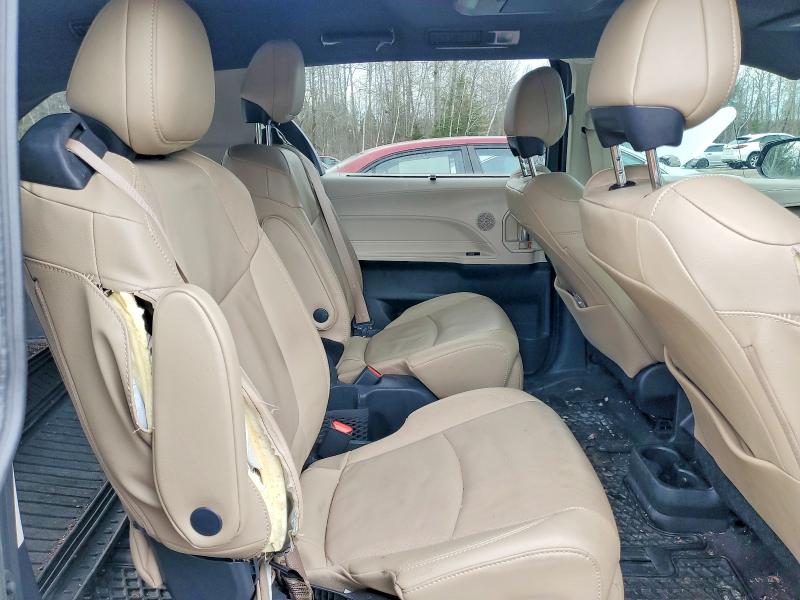 79826095 :رقم المزاد ، 5TDGSKFC6RS138982 vin ، 2024 Toyota Sienna مزاد بيع