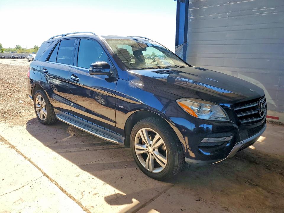 45832326 :رقم المزاد ، 4JGDA5HB3CA046014 vin ، 2012 Mercedes-benz Ml مزاد بيع