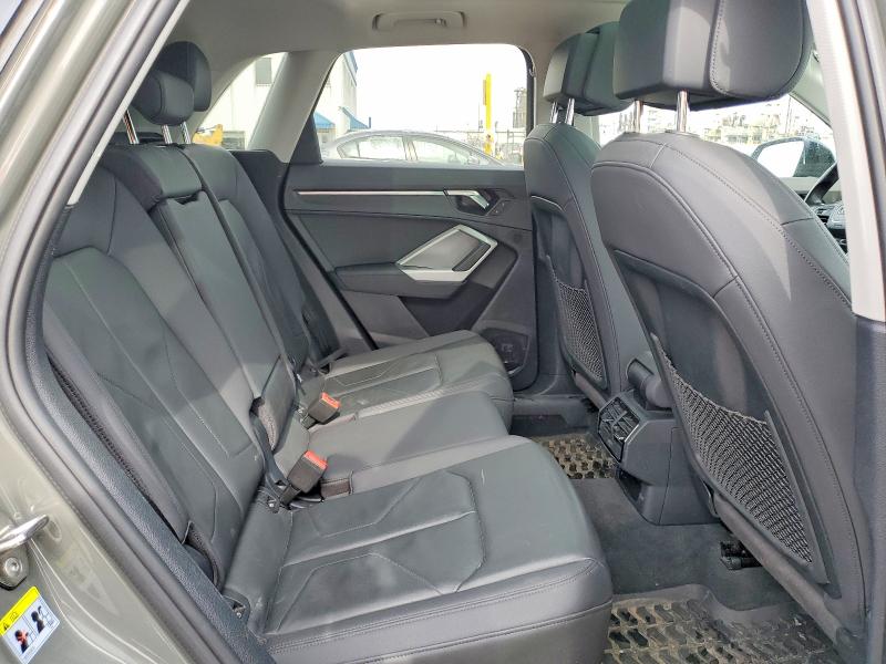 2021 Audi Q3 მანქანა იყიდება აუქციონზე, vin: WA1EECF37M1016720, აუქციონის ნომერი: 45831646