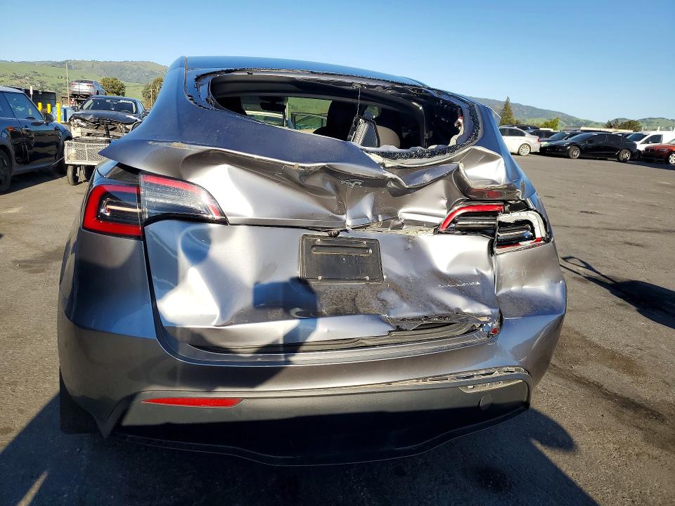 41965796 :رقم المزاد ، 7SAYGDEE1RA287843 vin ، 2024 Tesla Model Y مزاد بيع