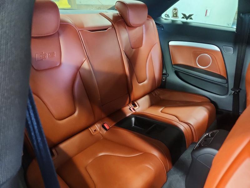 41994246 :رقم المزاد ، WAUVVAFR7BA024762 vin ، 2011 Audi S5 مزاد بيع