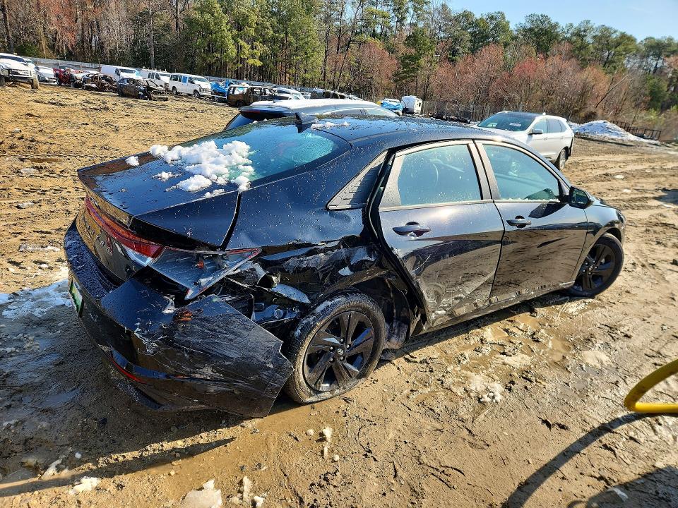 45737046 :رقم المزاد ، 5NPLM4AG6MH040659 vin ، 2021 Hyundai Elantra مزاد بيع