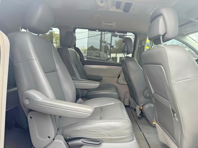 Продаж на аукціоні авто 2012 Volkswagen Routan, vin: 2C4RVABG5CR354258, номер лоту: 48324316
