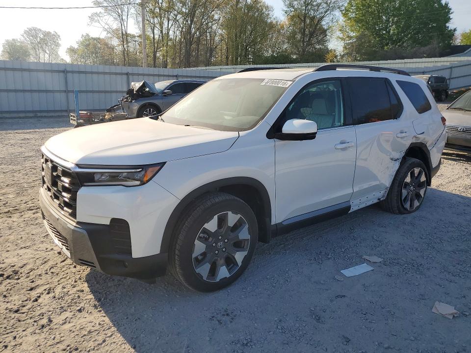 Auction sale of the 2026 Honda Pilot, vin: 5FNYG1H8XTB014475, lot number: 47800016