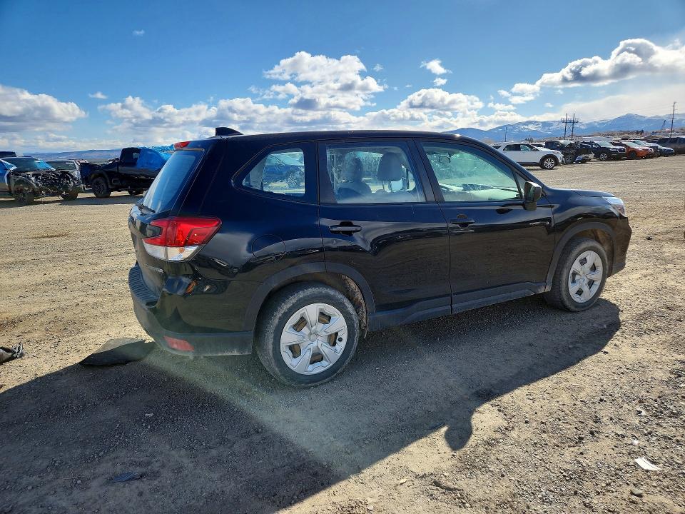 79796095 :رقم المزاد ، JF2SKAAC5MH509463 vin ، 2021 Subaru Forester مزاد بيع