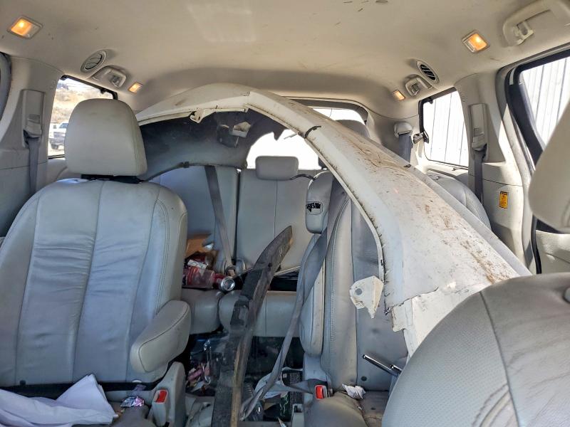 2011 Toyota Sienna მანქანა იყიდება აუქციონზე, vin: 5TDYK3DC8BS122253, აუქციონის ნომერი: 79673355