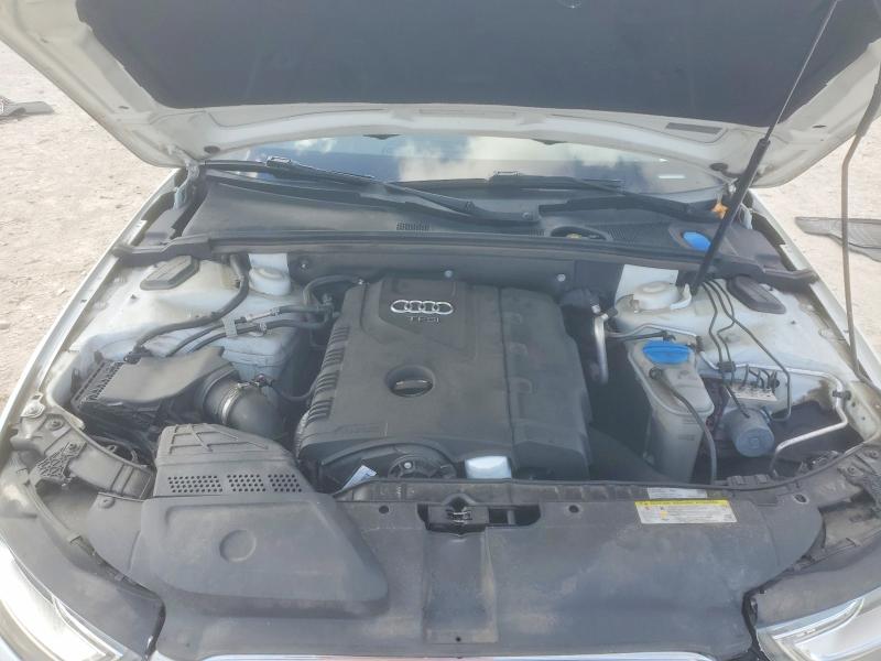 42020786 :رقم المزاد ، WAUAFAFL3GN007996 vin ، 2016 Audi A4 مزاد بيع