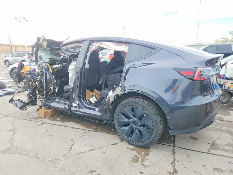 Продаж на аукціоні авто 2024 Tesla Model Y, vin: 7SAYGDEEXRF117354, номер лоту: 46136986