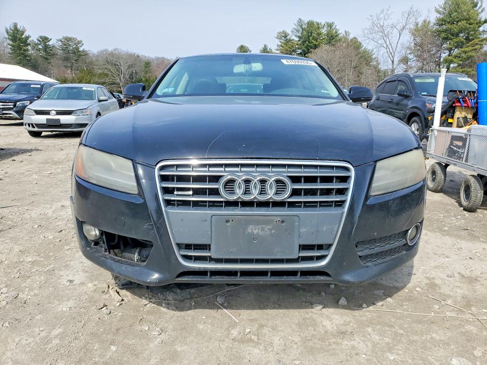 2011 Audi A5 მანქანა იყიდება აუქციონზე, vin: WAUVFAFRXBA084287, აუქციონის ნომერი: 47696936