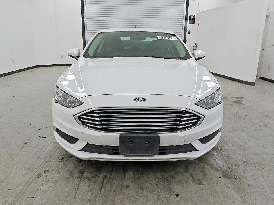 2017 Ford Fusion მანქანა იყიდება აუქციონზე, vin: 3FA6P0H72HR317433, აუქციონის ნომერი: 93321785