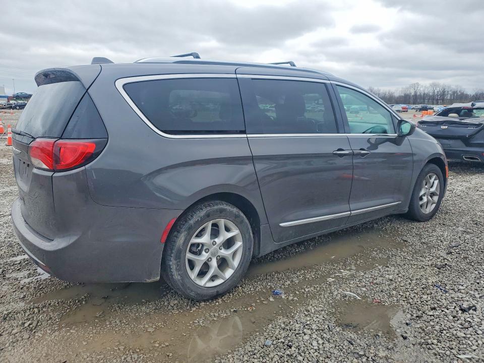 Aukcja sprzedaży 2017 Chrysler Pacifica, vin: 2C4RC1EGXHR656055, numer aukcji: 47367856