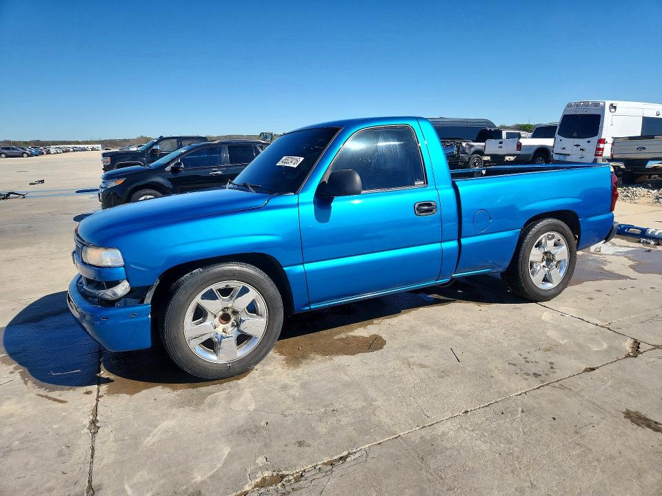Продаж на аукціоні авто 2000 Chevrolet Silverado, vin: 1GCEC14W4YZ273967, номер лоту: 45522416