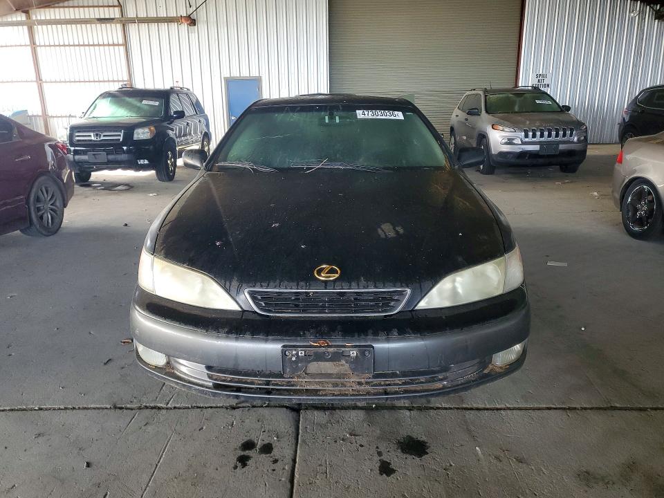 47303036 :رقم المزاد ، JT8BF28G1X0158635 vin ، 1999 Lexus Es 300 مزاد بيع