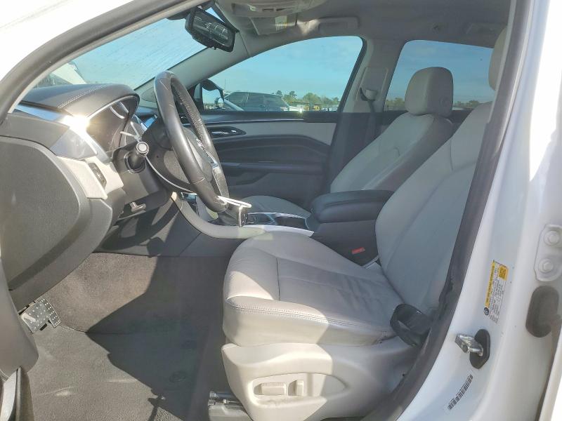 46966086 :رقم المزاد ، 3GYFNAE3XFS599814 vin ، 2015 Cadillac Srx مزاد بيع