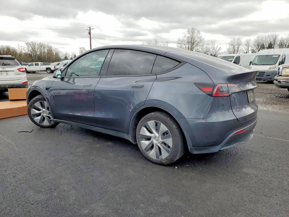 2023 Tesla Model Y მანქანა იყიდება აუქციონზე, vin: 7SAYGDEE7PF936996, აუქციონის ნომერი: 41928076