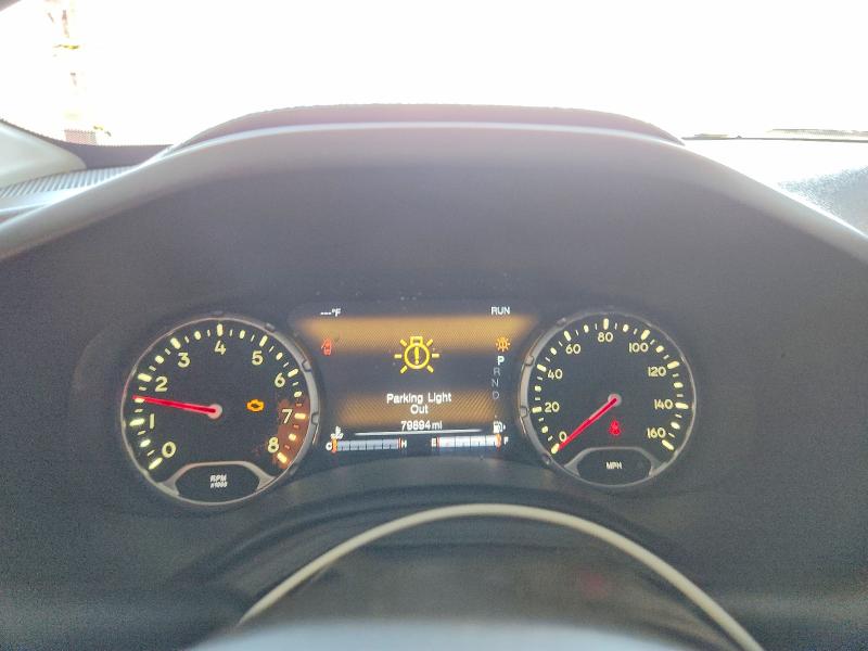 47949166 :رقم المزاد ، ZACCJBCB0HPF19753 vin ، 2017 Jeep Renegade مزاد بيع