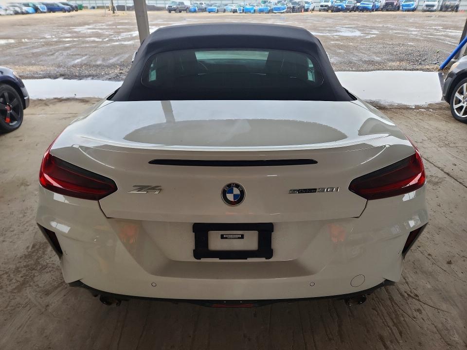 Продаж на аукціоні авто 2023 Bmw Z4, vin: WBAHF3C02PWY15707, номер лоту: 47896856