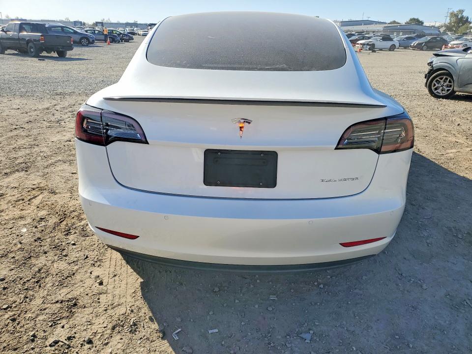 79568715 :رقم المزاد ، 5YJ3E1EB0MF903402 vin ، 2021 Tesla Model 3 مزاد بيع
