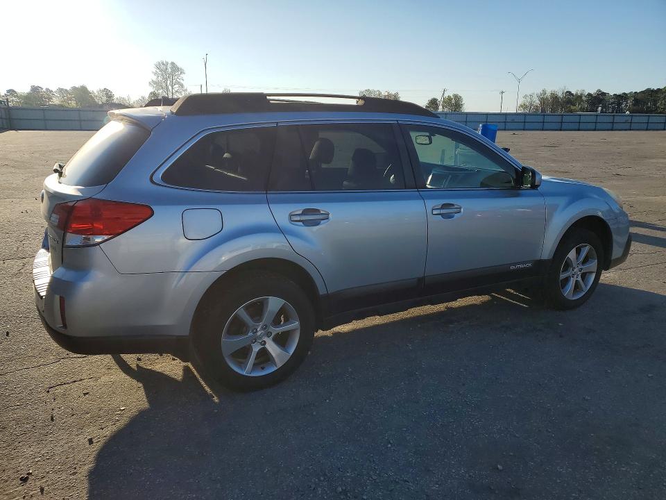 46487956 :رقم المزاد ، 4S4BRBLC5E3223152 vin ، 2014 Subaru Outback مزاد بيع